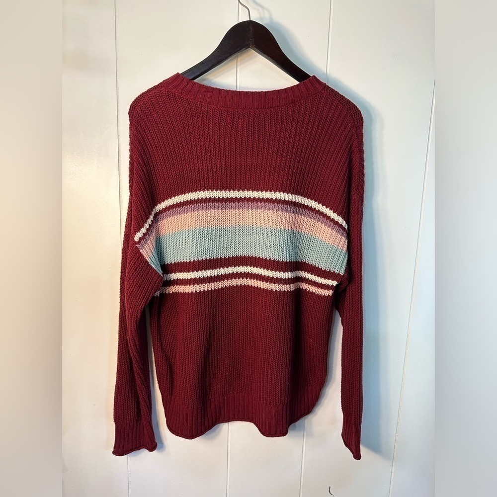 American Eagle Women’s Size Small Maroon Varsity Long Sleeve Crew Sweater - Picture 3 of 8